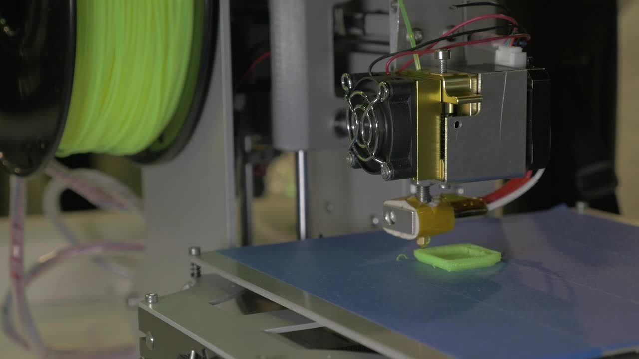 Download Stock Video 3d printing equipment PC Live Wallpaper