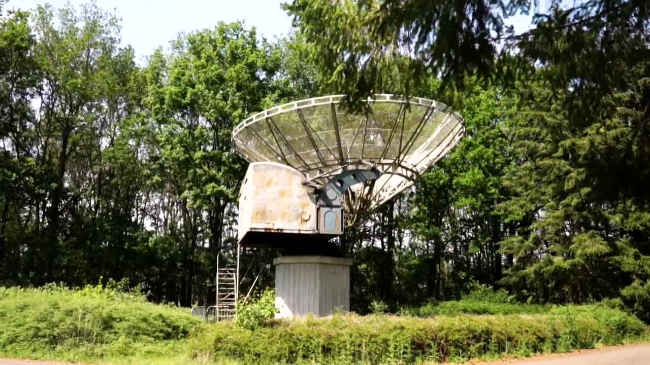 Download Stock Video Abandoned Antenna In The Middle Of Nature Live Wallpaper for PC