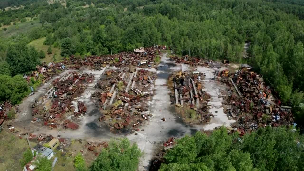 Download Stock Video Abandoned Cars In Chernobyl Live Wallpaper for PC