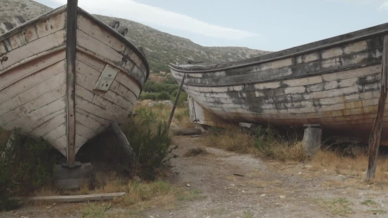 Download Stock Video Abandoned Ships Live Wallpaper for PC