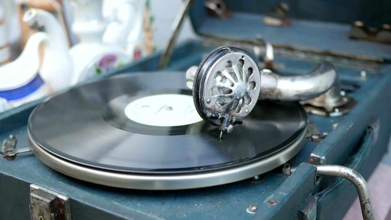 Download Stock Video An Old Vinyl Turntable In A Case Live Wallpaper For PC