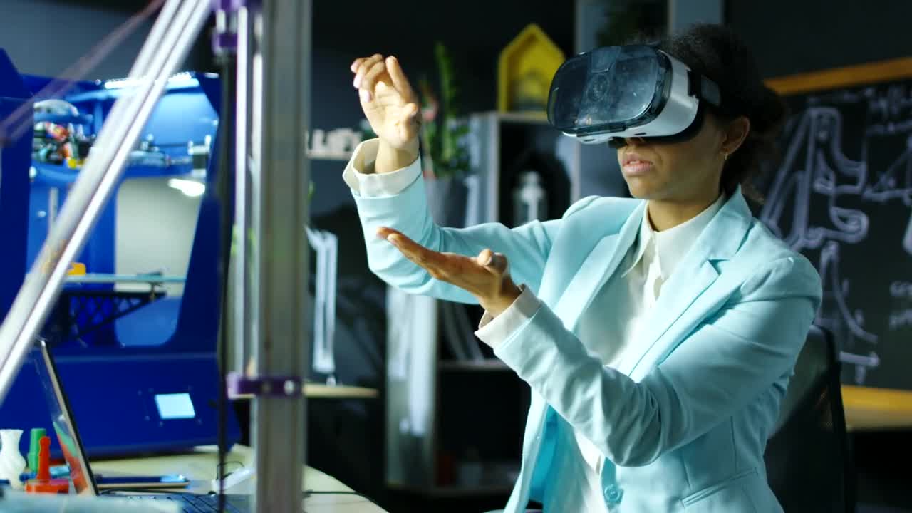 Download Stock Video A Scientist Woman Exploring Vr Technology Live Wallpaper For PC