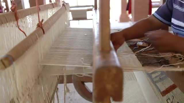 Download Stock Video A Mexican Person Weaving A Cloth On A Large Loom  Smal Live Wallpaper For PC