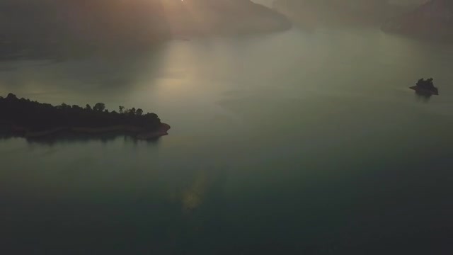 Download Stock Video Mixkit Beautiful Dusk On A Large Lake From Above  Smal Live Wallpaper For PC