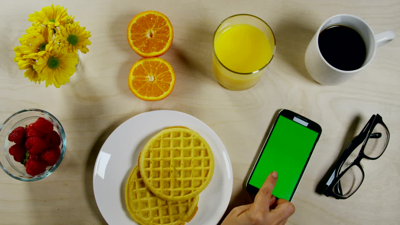 Download Stock Video Breakfast Pancakes With A Phone Live Wallpaper For PC