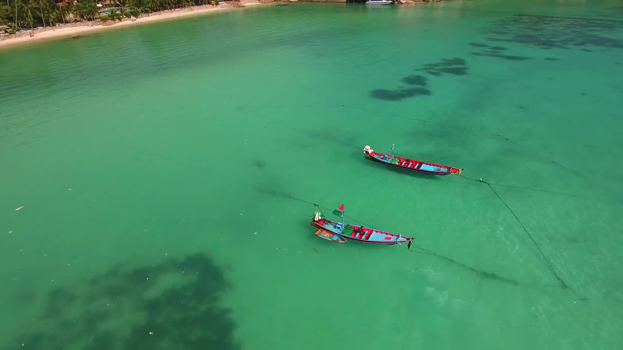 Download Stock Video Boats On A Tropical Beach Paradise Live Wallpaper For PC