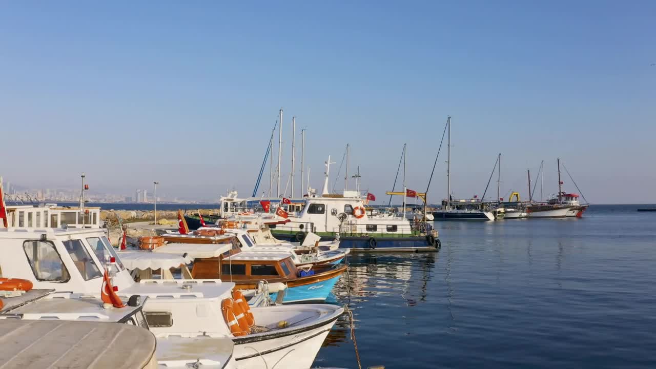 Download Stock Video Boats Anchored In A Harbor Live Wallpaper For PC