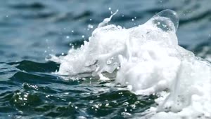 Download Video Stock Close Up Of A Wave Breaking Live Wallpaper For PC