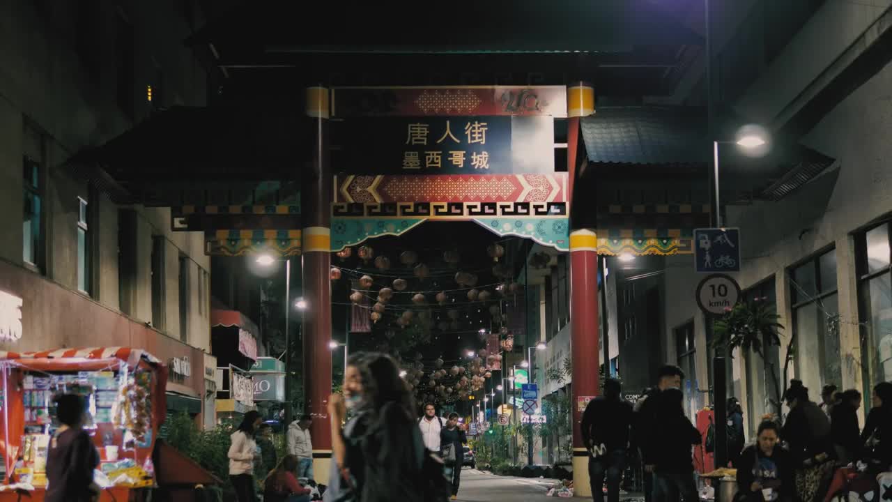 Download Video Stock Chinatown At Night Live Wallpaper For PC