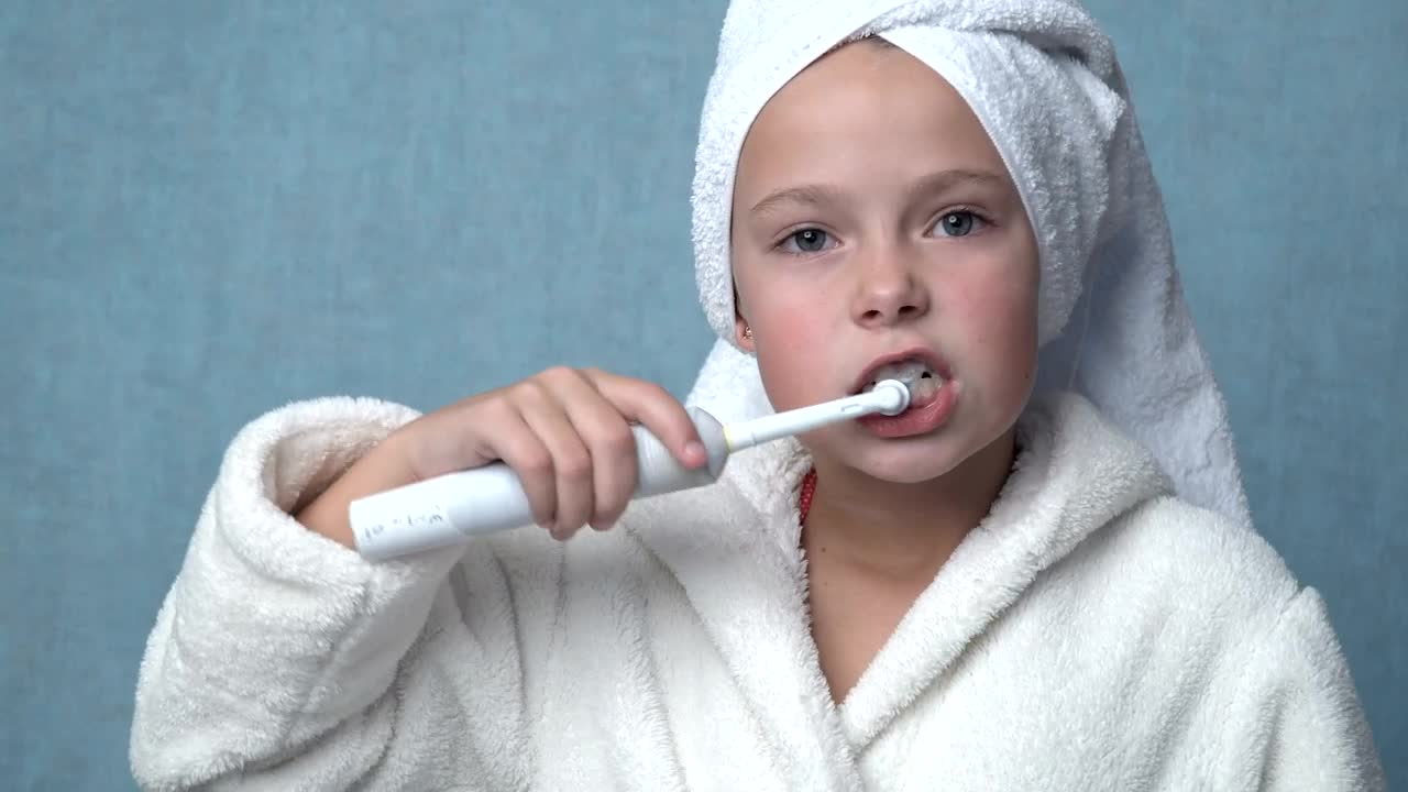 Download Video Stock Child Brushing Their Teeth Live Wallpaper For PC