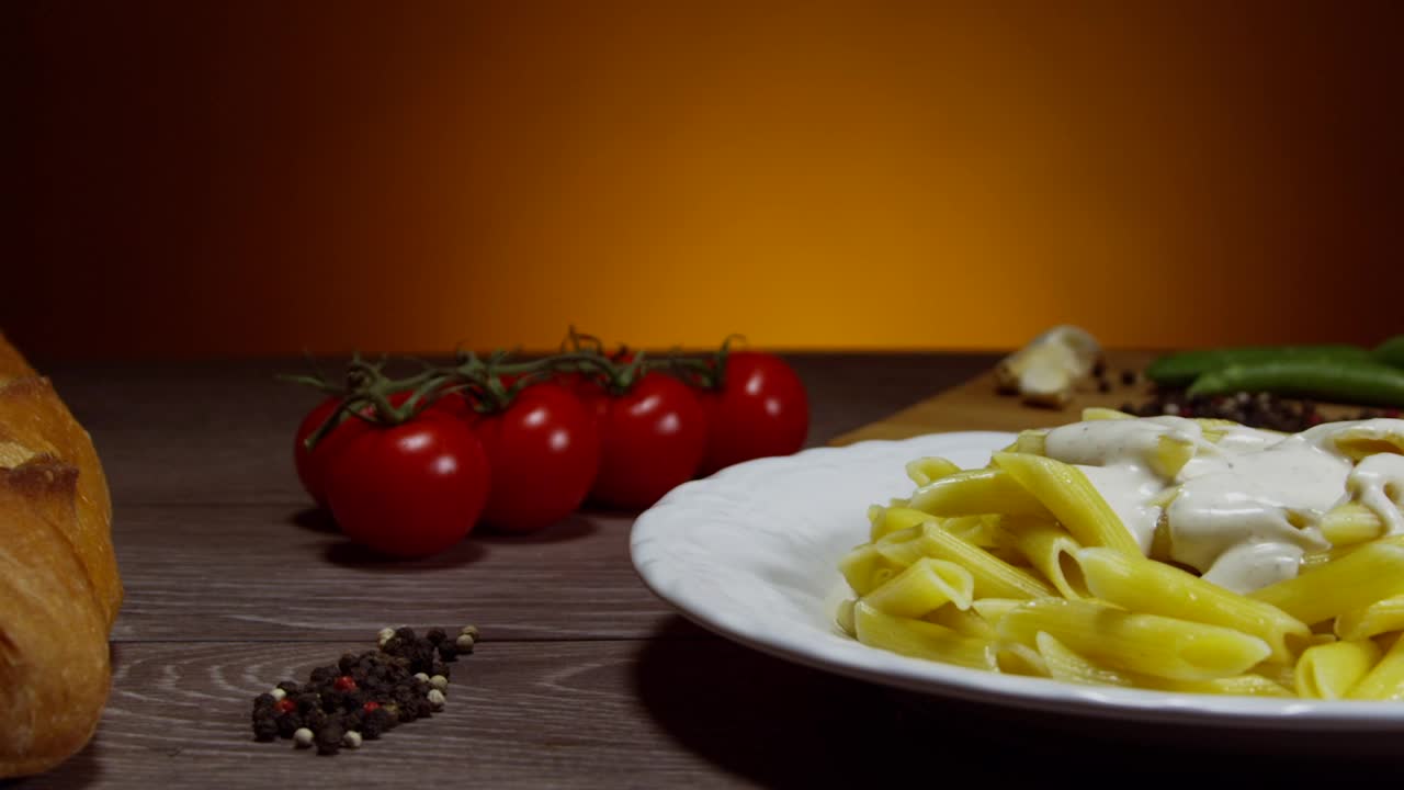 Download Video Stock Cheese Cause On Fresh Pasta Live Wallpaper For PC