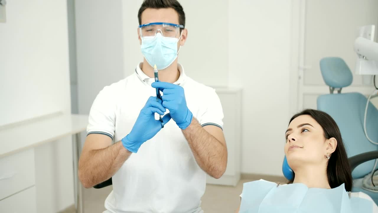 Download Stock Video Dentist Preparing Anesthesia Live Wallpaper For PC