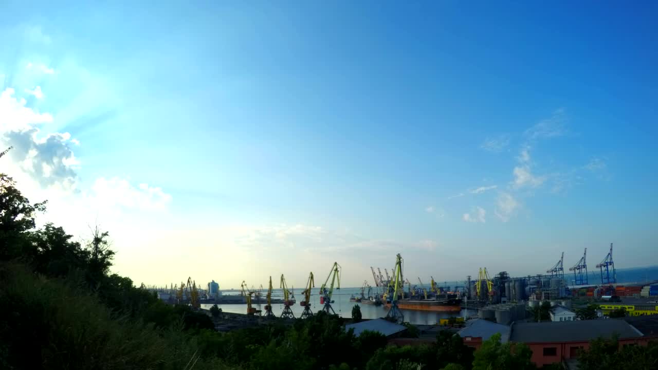 Download Stock Video Cranes Working On The Trading Port Live Wallpaper For PC