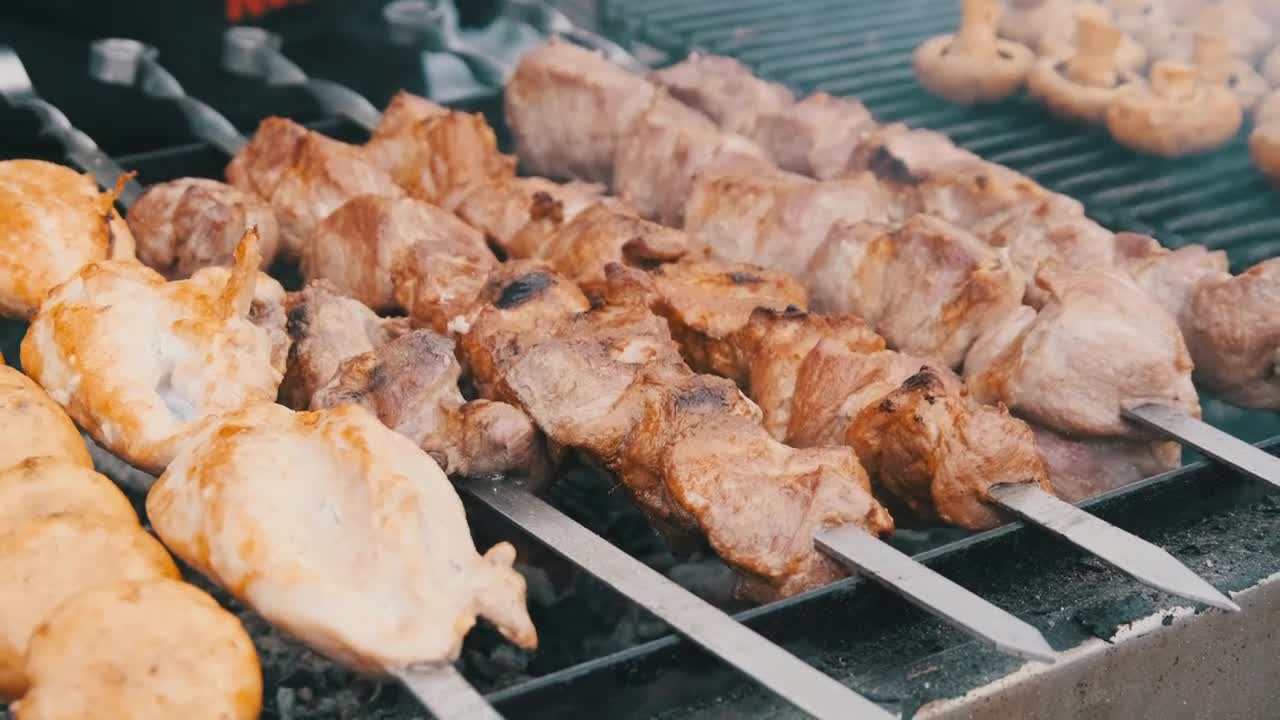 Download Stock Video Cooking Meat Skewers Live Wallpaper For PC