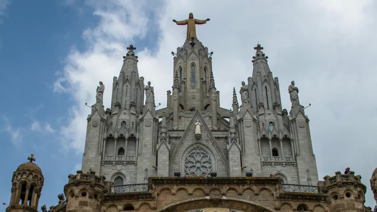 Download Stock Video Facade Of The Expiatory Temple Of Sagrat Cor In Barcelona Live Wallpaper For PC