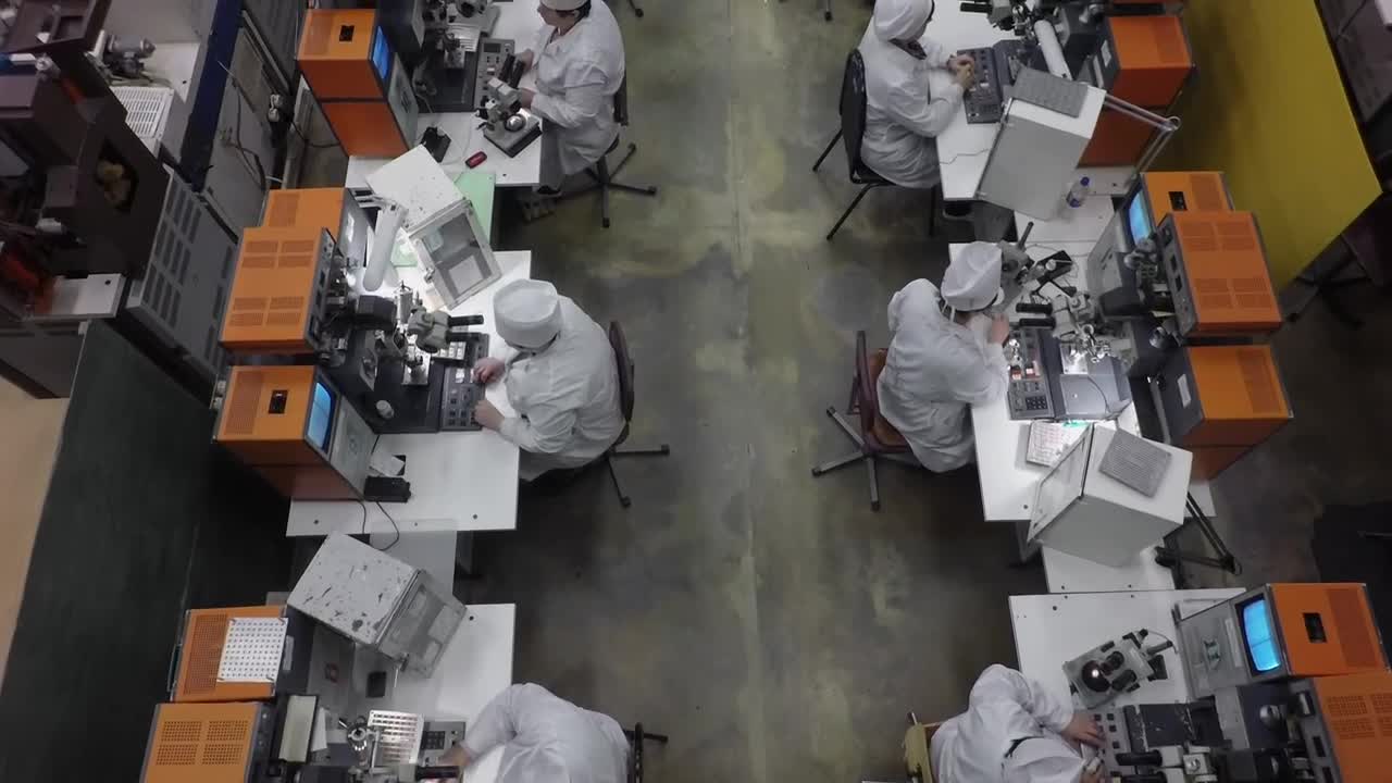 Download Stock Video Engineering Staff Working In A Factory Live Wallpaper For PC