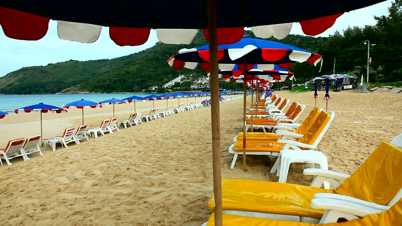 Download Stock Video Empty Yellow Beach Chairs Live Wallpaper For PC