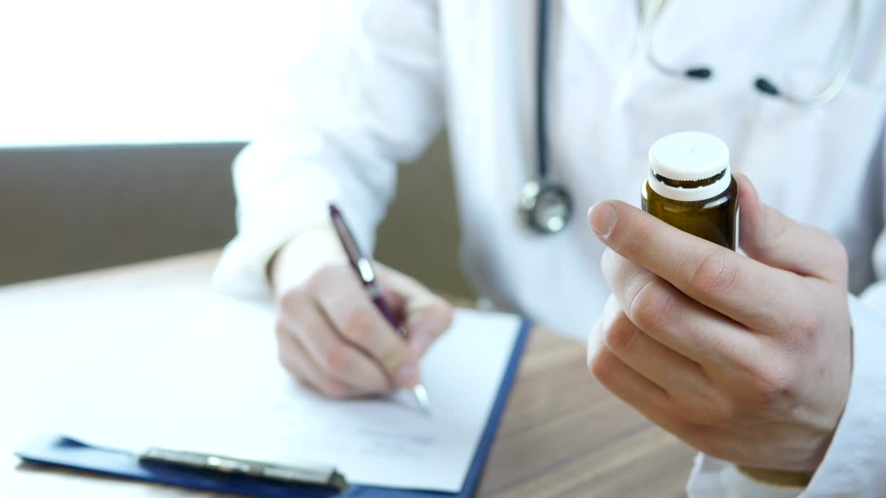 Download Stock Video Doctor Writing Prescription Live Wallpaper For PC