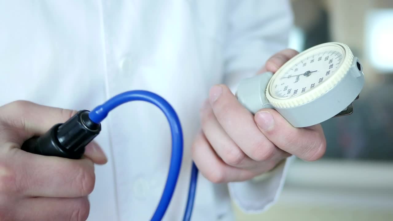 Download Stock Video Doctor Measuring The Pressure Live Wallpaper For PC