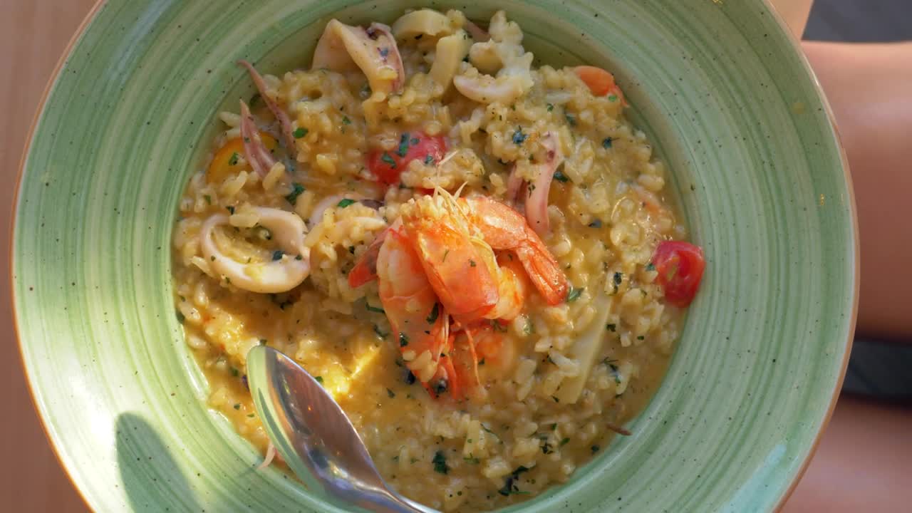 Download Stock Video Fresh Risotto And Seafood Live Wallpaper For PC