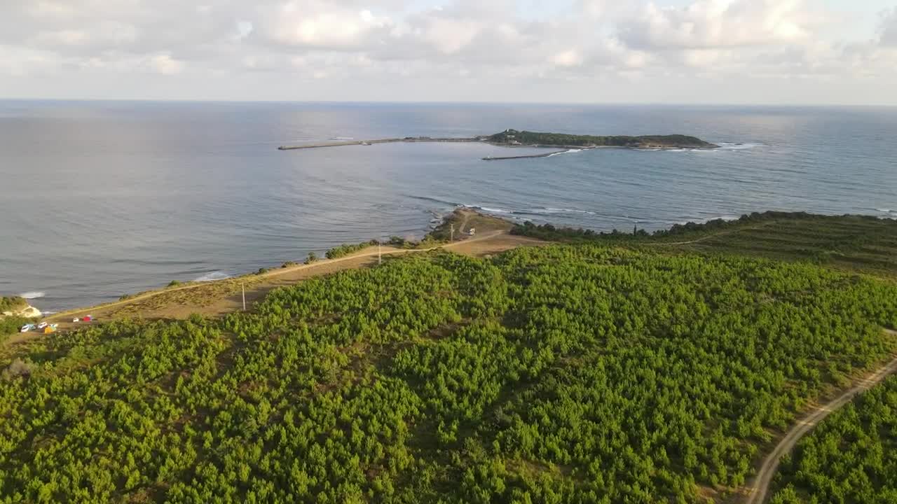 Download Stock Video Flying Off A Coast With A Little Island Live Wallpaper For PC