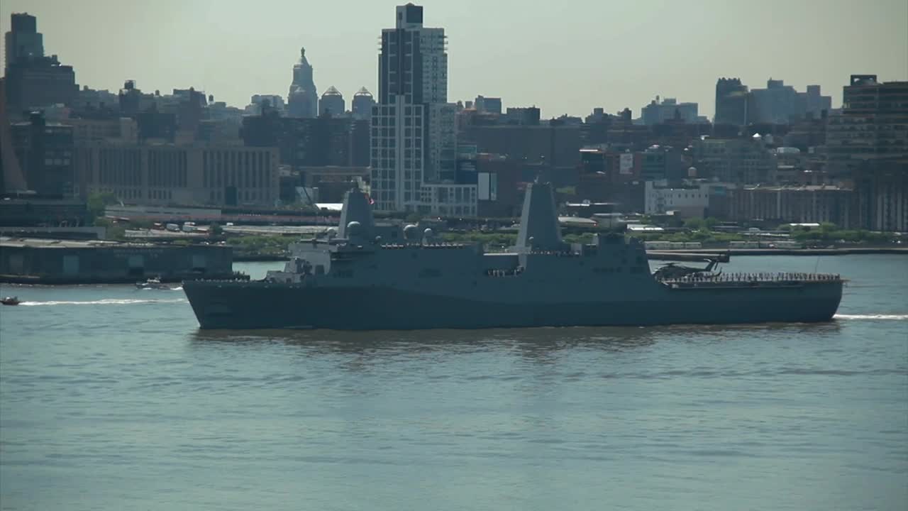 Download Stock Video Fleet Week On The Hudson Live Wallpaper For PC