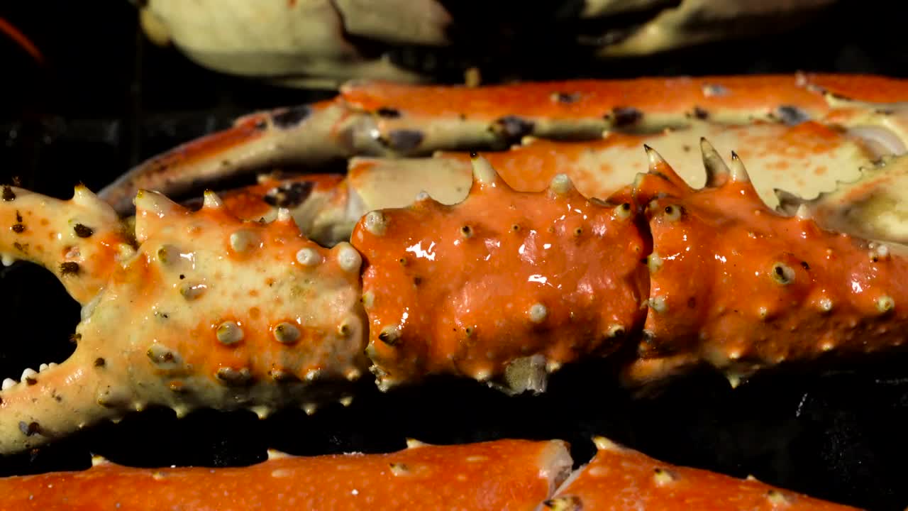 Download Stock Video Flame Grilled Crab Legs Live Wallpaper For PC