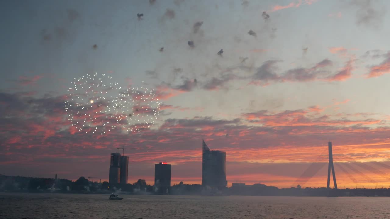 Download Stock Video Fireworks Above The City In The Sunset Live Wallpaper For PC