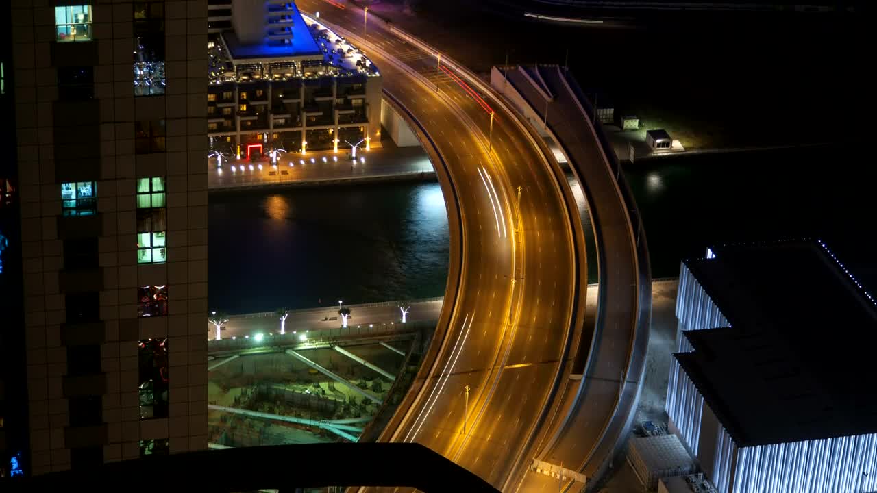 Download Stock Video Fast Traffic On The Highway Bridge On Dubai Live Wallpaper For PC