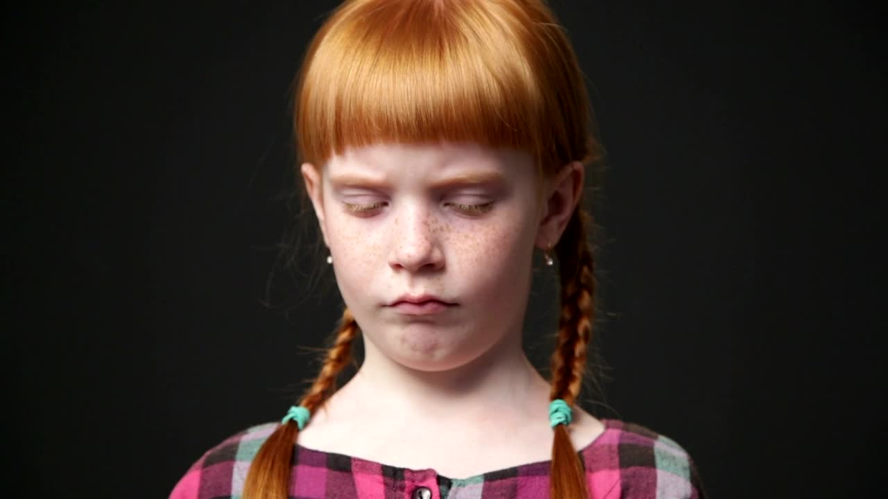 Download Stock Video Girl With Ginger Hair Frowning Live Wallpaper For PC