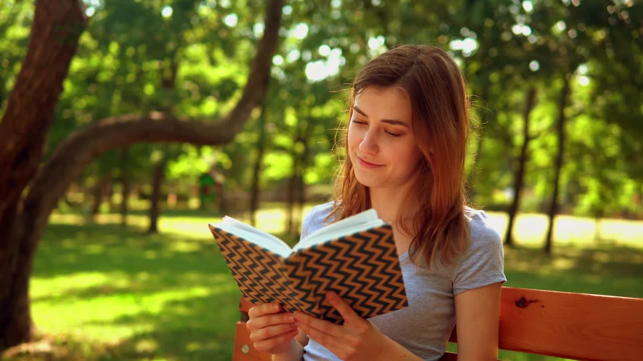 Download Stock Video Girl Reading A Book In Nature Live Wallpaper For PC