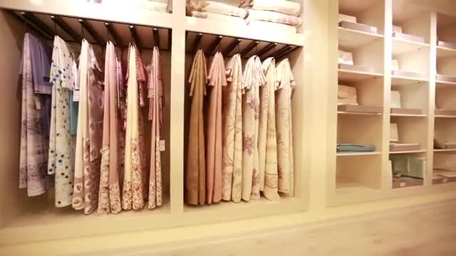 Download Stock Video Interior Of A Large Closet Very Organized Smal Animated Wallpaper