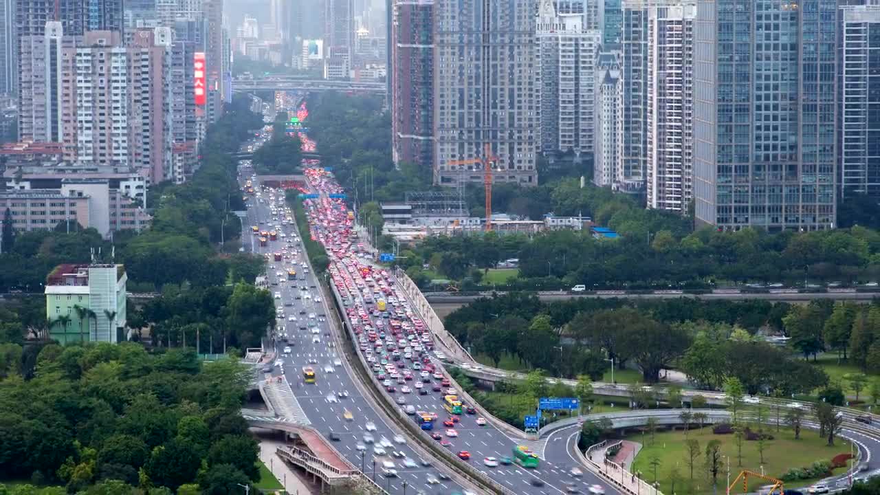 Download Stock Video Highway With Heavy Traffic In The City Animated Wallpaper