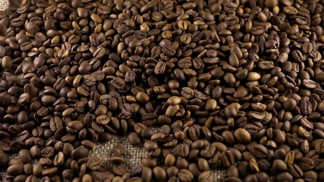 Download Stock Video Heart Shape Made From Coffee Beans Animated Wallpaper