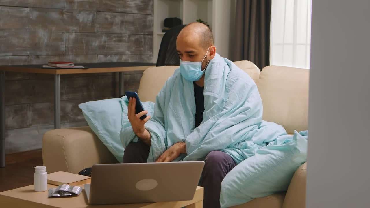 Download Stock Video Man Asks For Coronavirus Diagnosis On Video Call Animated Wallpaper