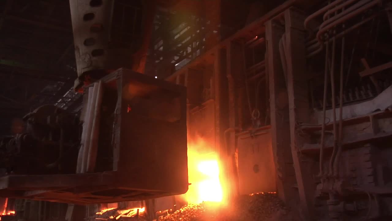 Download Stock Video Machine Working On A Metallurgic Factory Animated Wallpaper