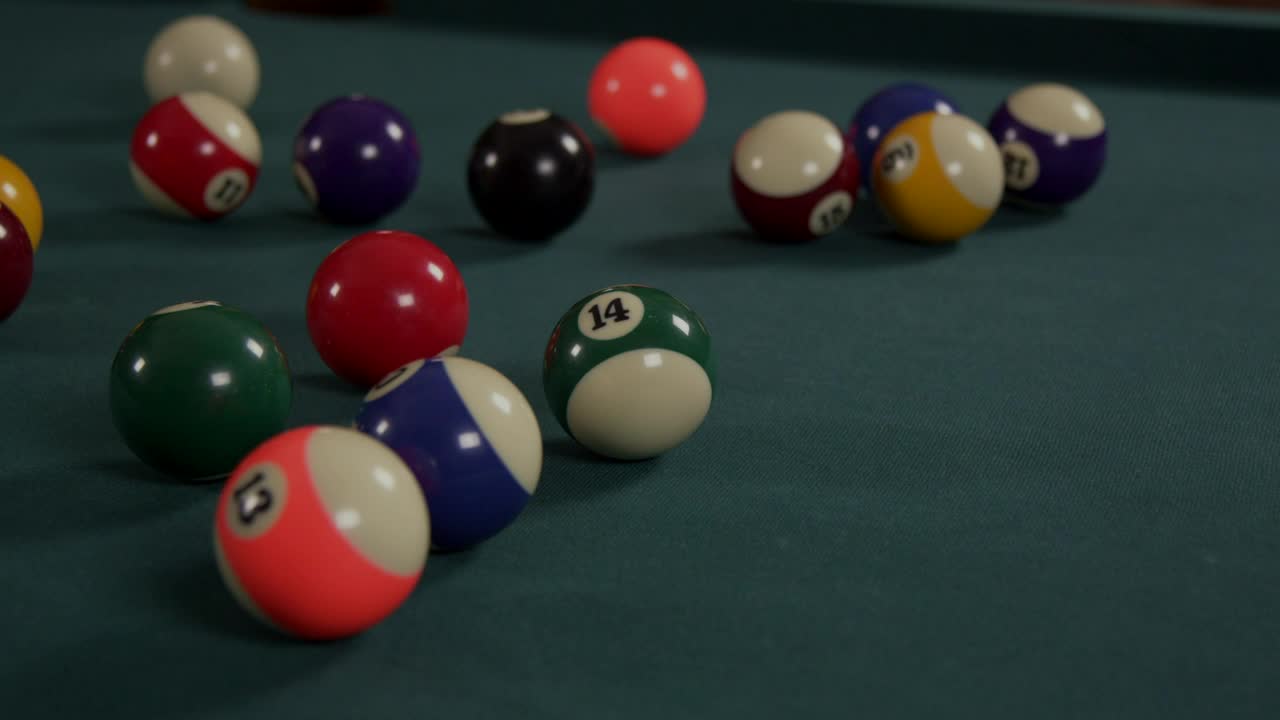 Download Stock Video Loading Up A Pool Table Animated Wallpaper