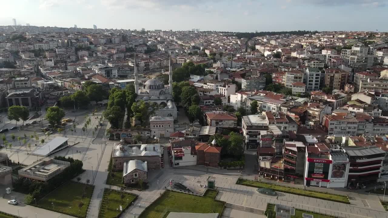 Download Stock Video Mosque In The Middle Of A City Aerial Sho Animated Wallpaper