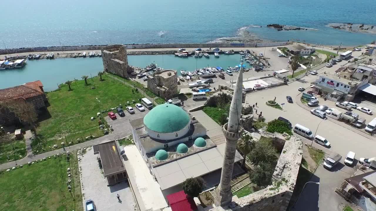 Download Stock Video Mosque And Marina In The Seashor Animated Wallpaper