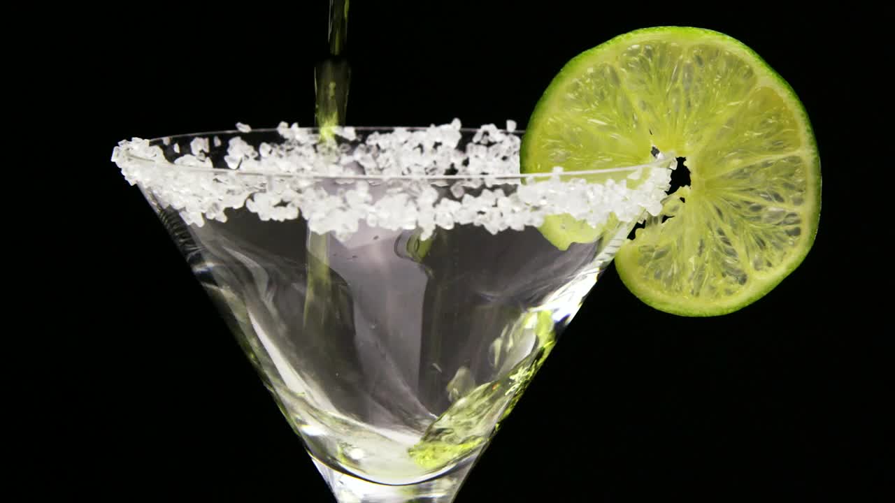 Download Stock Video Margarita Glass With Sal Animated Wallpaper