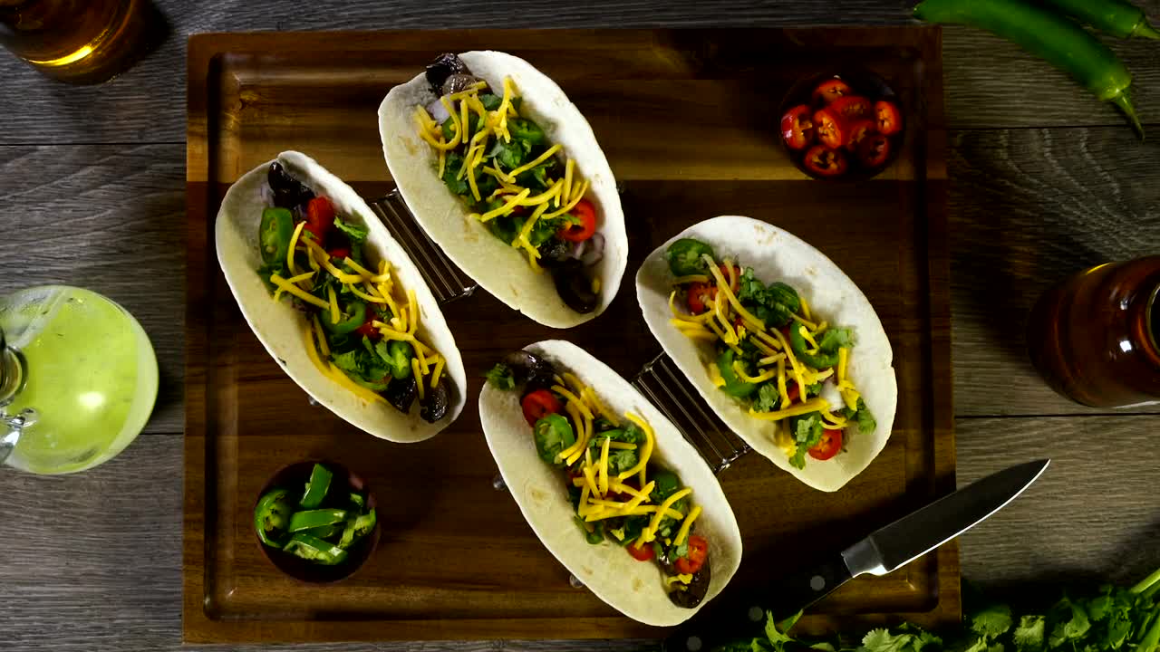 Download Stock Video Mushroom And Cheese Tacos Live Wallpaper