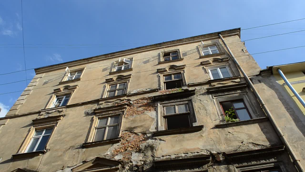 Download Stock Video Old Building With Broken Walls Live Wallpaper