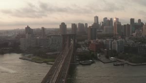Download Stock Video Panoramic View Of Brooklyn Flying Over The Bridge Live Wallpaper