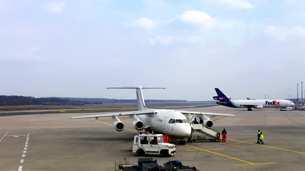 Download Stock Video Passenger Plane Preparing For Takeoff Live Wallpaper