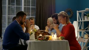 Download Video Stock Praying On Thanksgiving Celebration Live Wallpaper Free