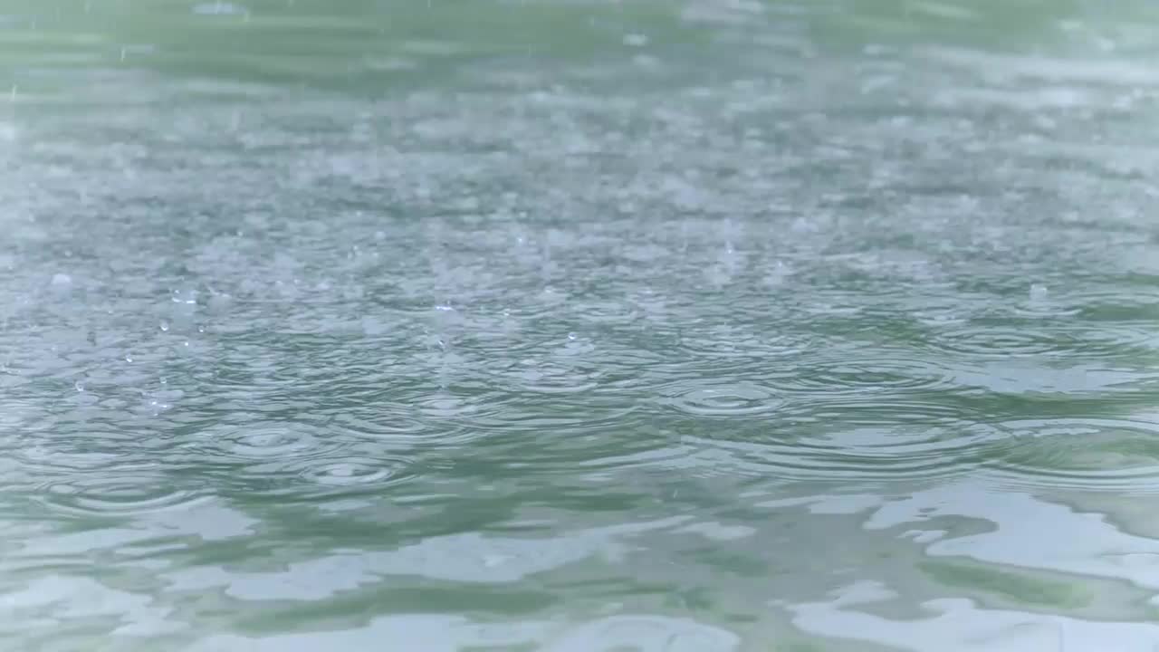 Download Video Stock Rain In A Fountain Slow Motion Shot Live Wallpaper Free