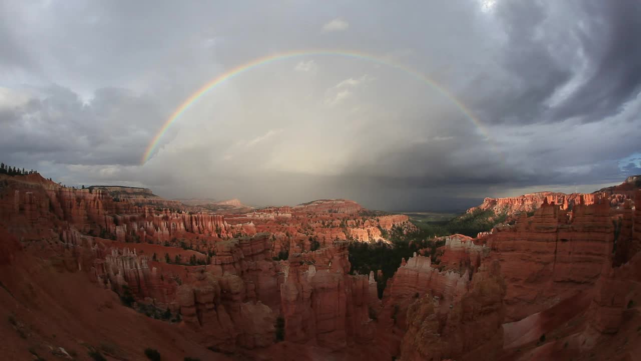 Download Video Stock Rainbow Across A Canyon Live Wallpaper Free