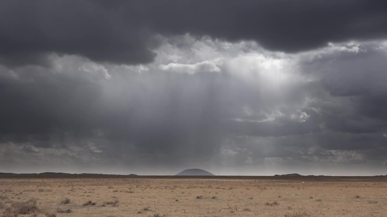 Download Video Stock Rainstorm Clouds Approaching The Desert Live Wallpaper Free