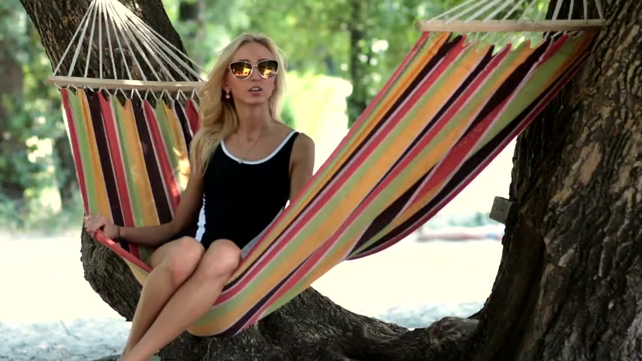 Download Free Stock Video Relaxing In A Hammock Live Wallpaper