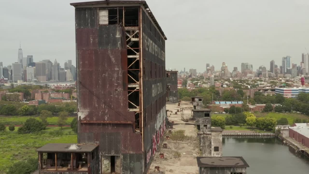 Download Free Stock Video Ruined Industrial Building In New York Live Wallpaper